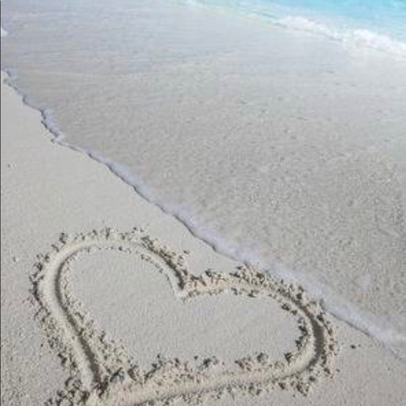 Meet your Posher, Lisa - Picture 1 of 1